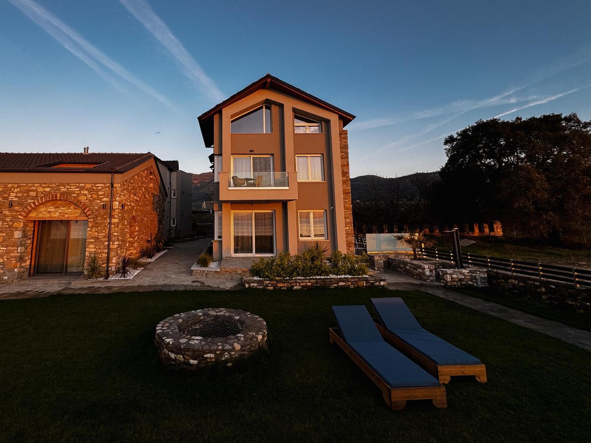 Olive & Sea Luxury Suites Skala Sotiros Exterior foto